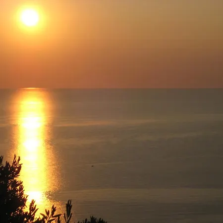 Felitsia & Studios * Agios Ioannis (Thessaly)