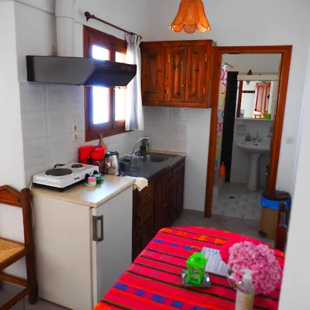 Felitsia & Studios Agios Ioannis (Thessaly)