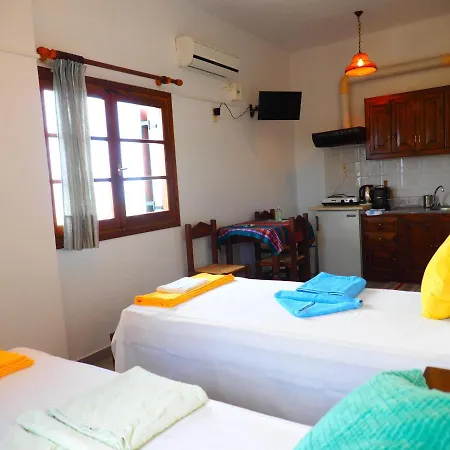 Felitsia & Апартаменты Agios Ioannis (Thessaly)