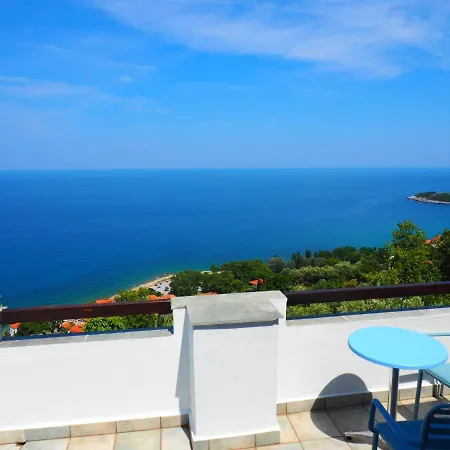 Апартаменты Felitsia &